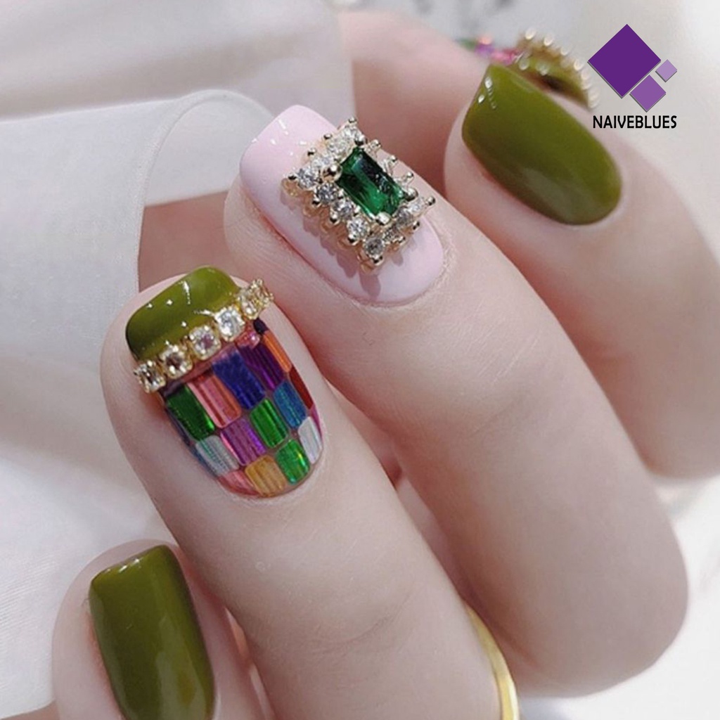 [naiveblues] Hiasan Nail Art Tempel Bersinar Mudah Cantik Kreatif DIY Ringan Splicing Persegi Multicolor