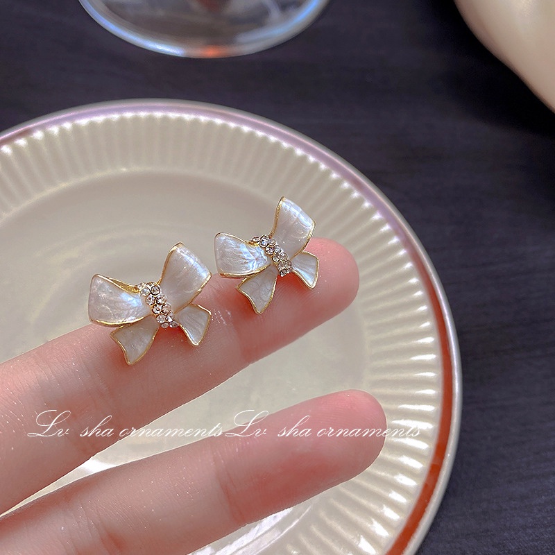 Yeezii Sweet Bow Stud Earrings Untuk Wanita Kristal Tetes Minyak Earrings Aksesoris Perhiasan