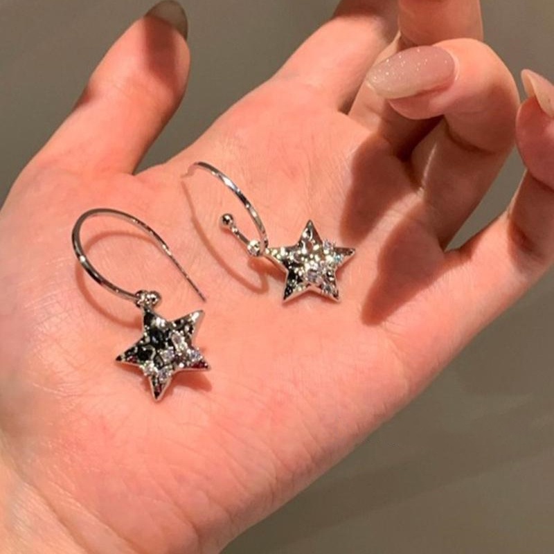 Y2k Anting Liontin Bintang Gaya Manis Keren/Wanita Paduan Desain Kupu-Kupu Rasa Drop Earrings/Anting Perhiasan Elegan Minimal