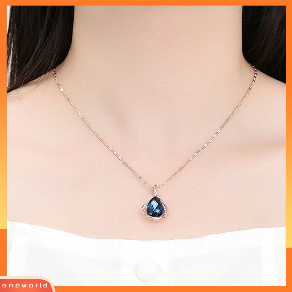 [ONE] 1set Kalung Anting Set Bersinar Bentuk Tetesan Air Kilau Terang Temperamen Menarik Berdandan Elektroplating Wanita Pesta Kristal Imitasi Set Perhiasan Aksesori Pesta