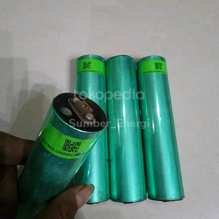 Battery Lifepo4 3.2V 12Ah Baterai Cylinder lithium