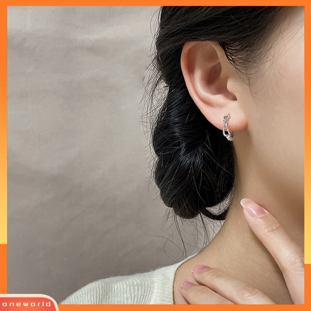 [WOD] 1pc Anting Hoop Temperamen Elegan Dipoles Hypoallergenic High-gloss Fashion Perhiasan Tembaga Memutar Simpul Wanita Huggie Earring Untuk Pacaran