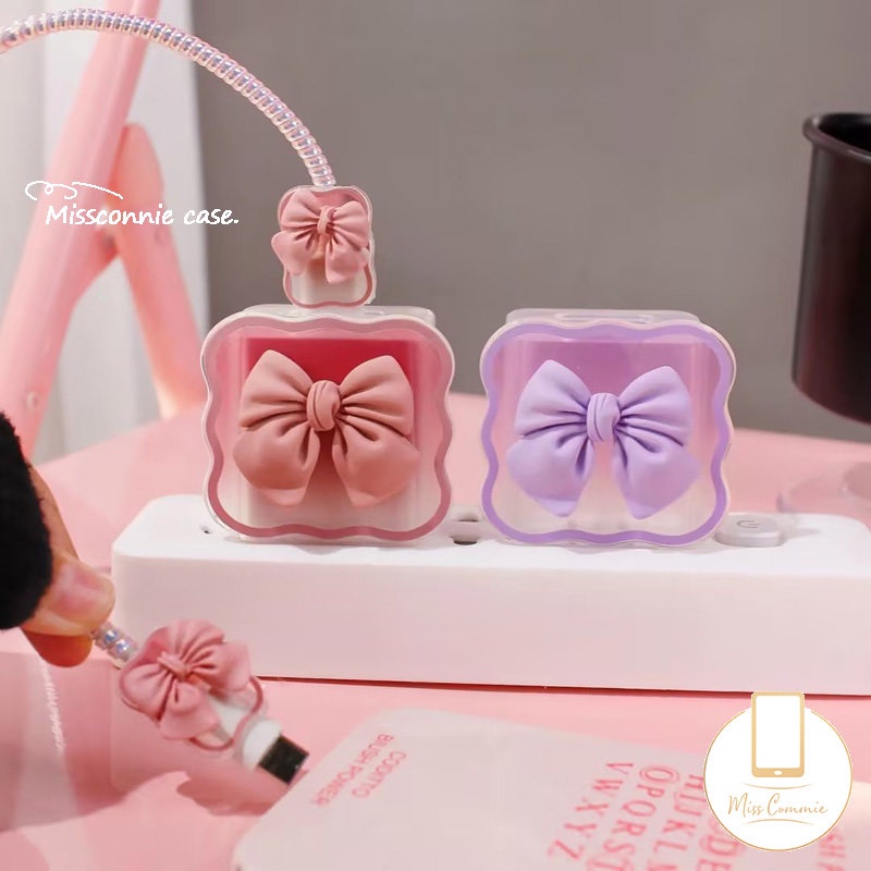 Set Lengan Kabel Data Tepi Bergelombang 5in1 Kompatibel Untuk Apple 18/20W Adaptor Charger Kartun Toy Story Strawberry Bear Macaron Permen Warna 3D Ikatan Simpul Cinta Hati Penutup Kabel Jalur USB
