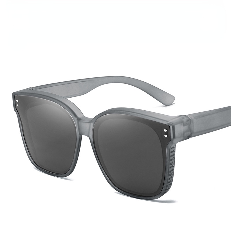 Aesthetic Shades Sunglasses UV400 Untuk Wanita/Pria Eyeglasses Colour