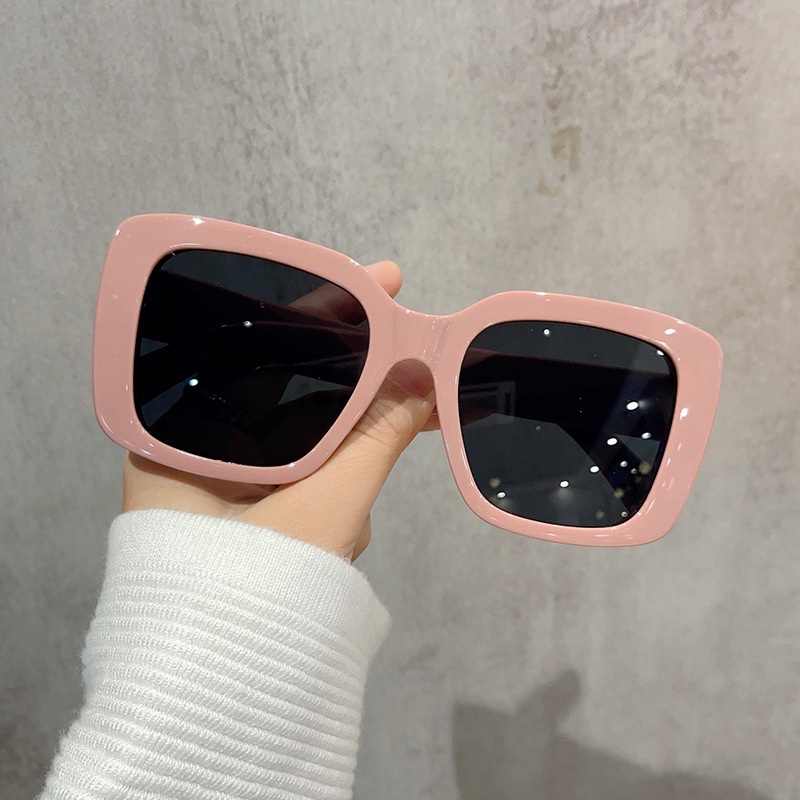 (YUZHU) Kacamata Hitam Kotak Gaya Vintage Untuk Wanita Korean Fashion INS Style Sunglasses