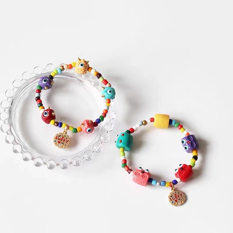 Mobs Kecil Yang Lucu Gelang Manik-Manik Warna Pacar Perempuan Tali Tangan Kartun Lucu Hadiah Angkat Tangan