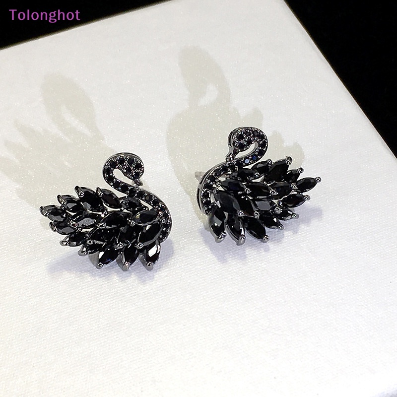 Tolonghot&gt; 1pasang Fashion Hitam Putih Swan 925an Anting Sederhana Kristal Berlian Imitasi Menawan Temperamen Hadiah Untuk Wanita Fashion Perhiasan well