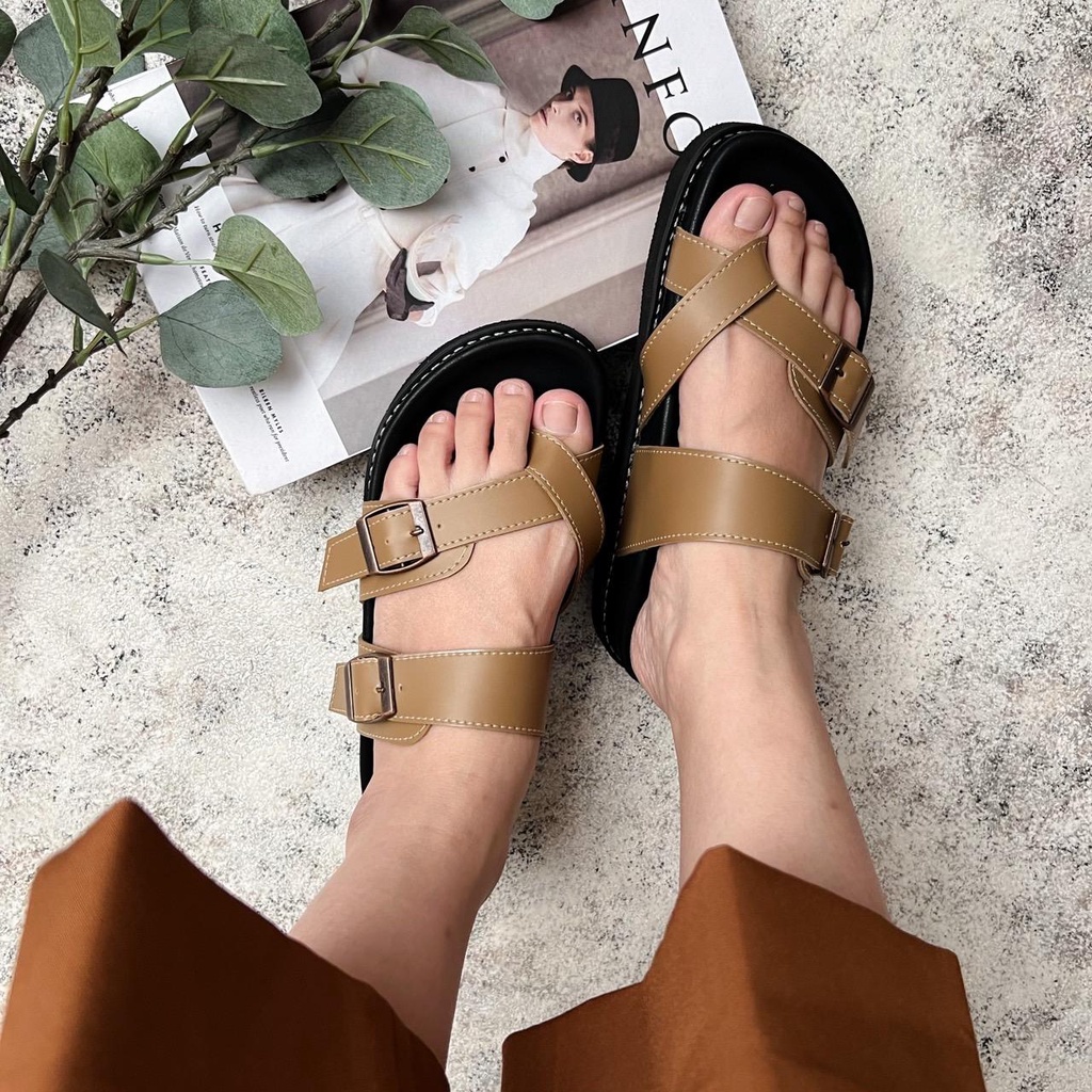 Oclo | Flippy Sandals Flip Flops Sendal Wanita Briken