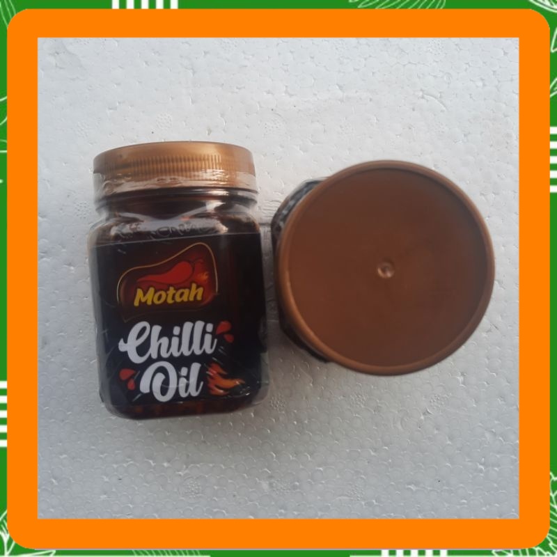 

Motah chili oil 180 gram vero chili oil 150 gr Best Seller