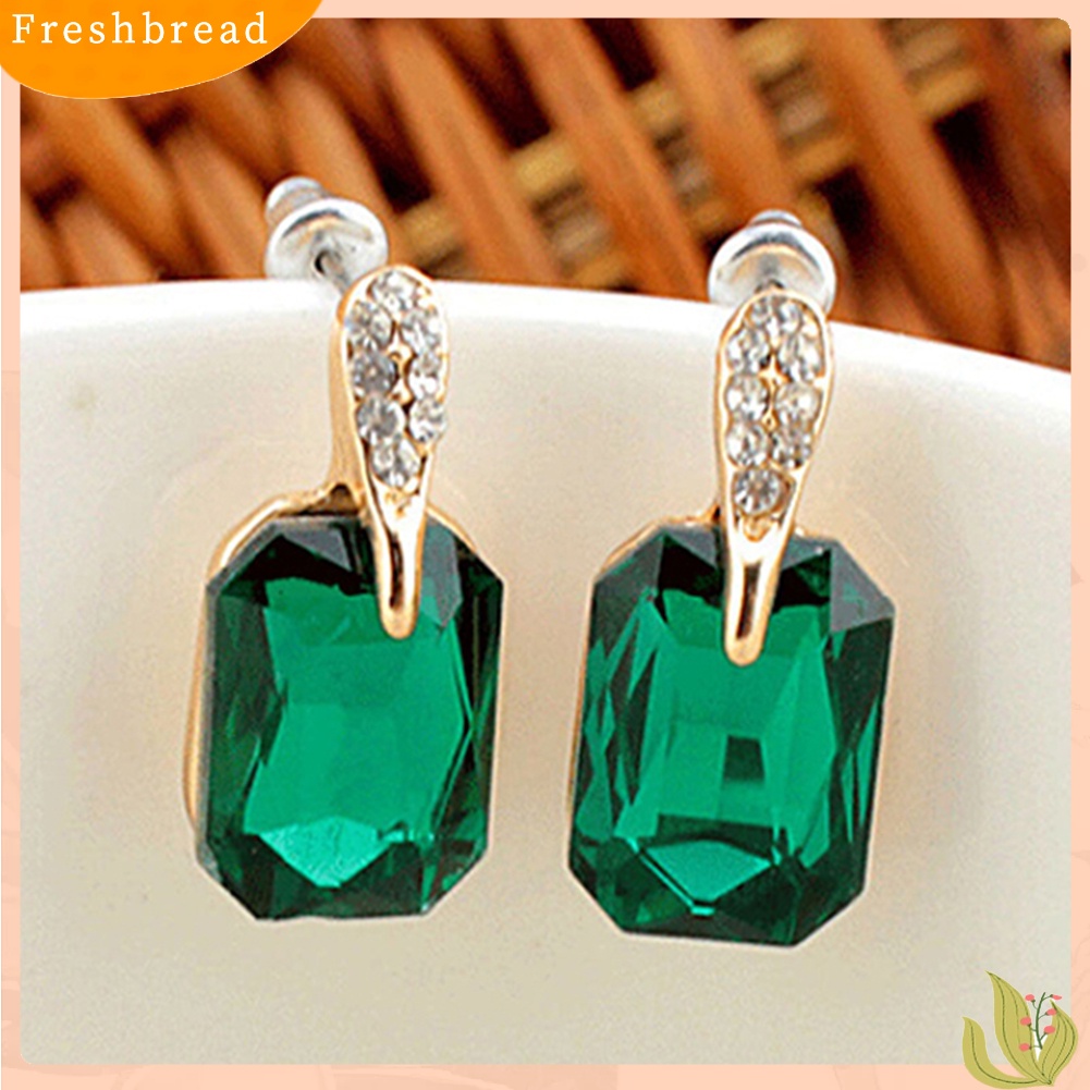 &lt; Freshbread &gt; Wanita Elegan Persegi Panjang Berlian Imitasi Ear Studs Earrings Perhiasan Hadiah Ulang Tahun
