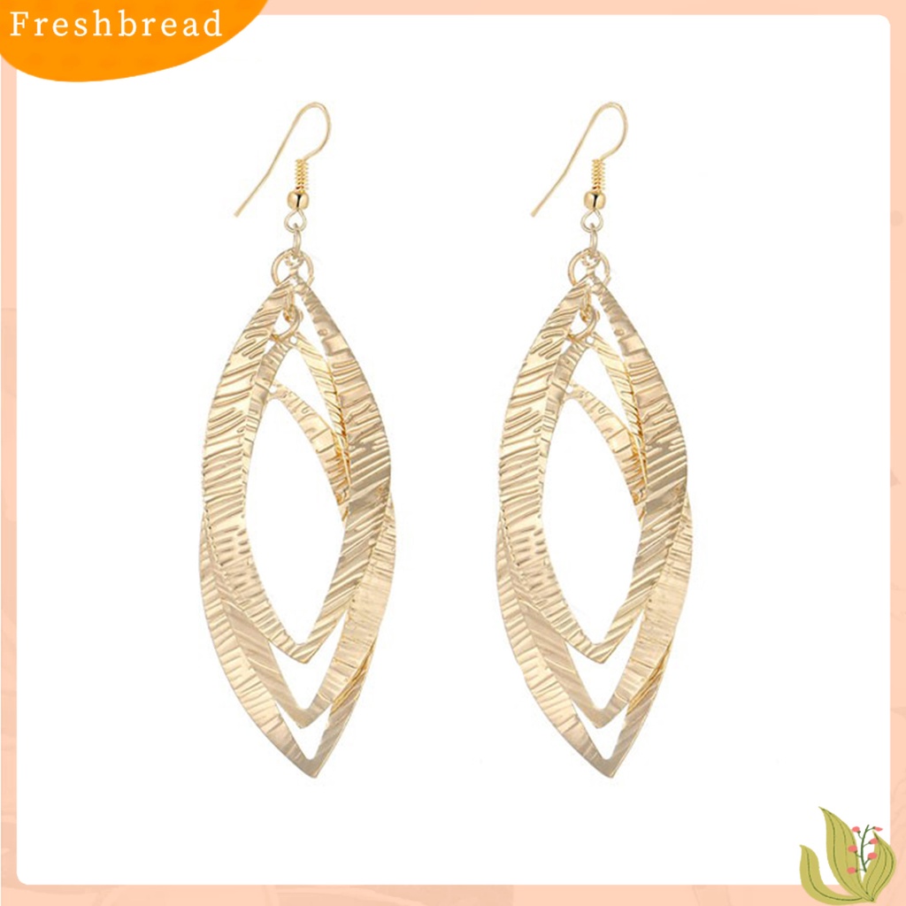 &lt; Freshbread &gt; 1pasang Anting Drop Bahan Alloy Tahan Korosi Ramah Kulit Anti Luntur Anting Daun Rantai Panjang Untuk Wanita