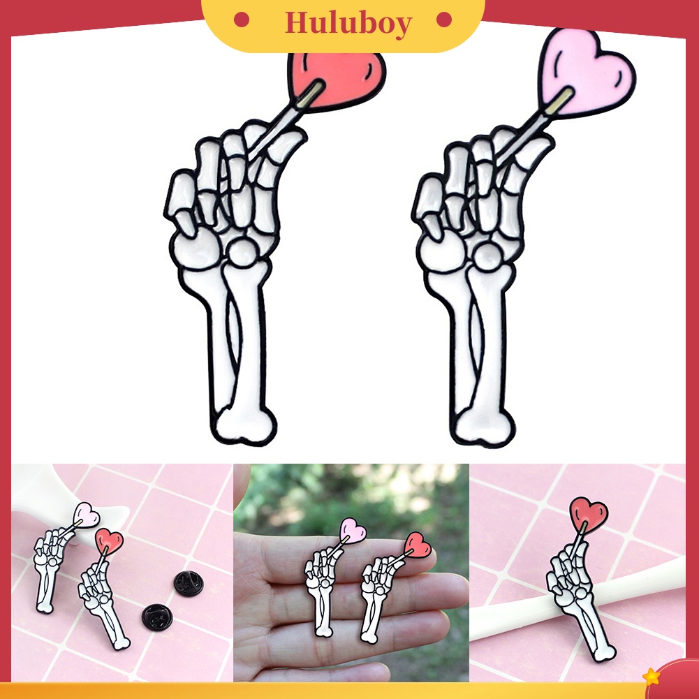 Bros Pin Enamel Bentuk Kerangka Tangan Hati Untuk Dekorasi Halloween