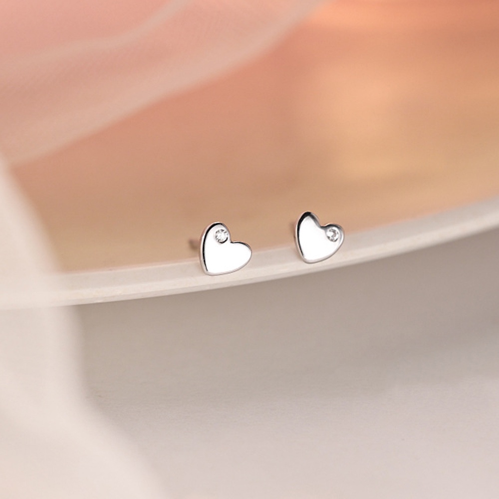 Anting Pejantan Cinta Hati Kecil Minimalis Lucu Untuk Wanita Warna Perak Perhiasan Fashion Ear Studs Hadiah Pesta