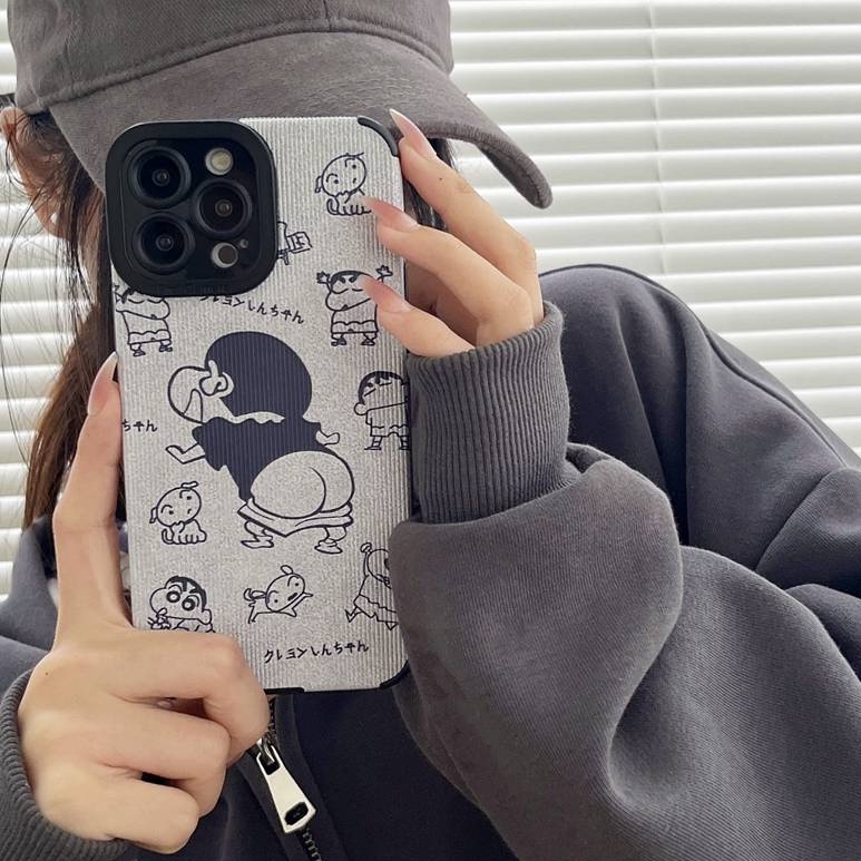 So Cute Gray Grey Winnie Bear Leather Soft Case iP iPhone 7 8 Plus SE 2020 X XR XS Max 11 12 13 14 Pro Max 14 Plus Camera Protect Cartoon Anime Crayon Shin-chan