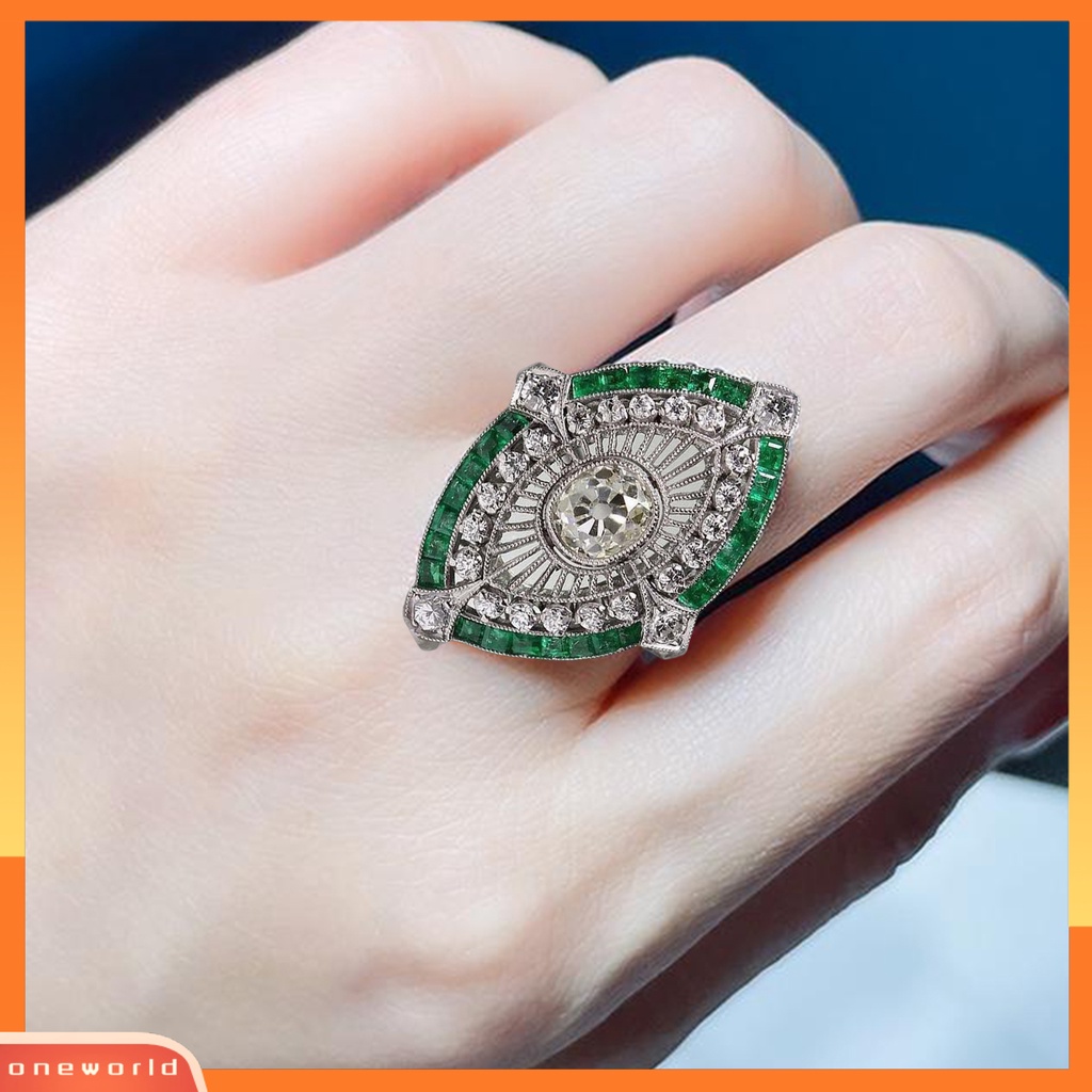 [EONE] Wanita Cincin Berlian Imitasi Mengkilap Hias Two-tone Geometri Electroplating Art Deco Hadiah Natural Emerald Faux Gemstone Engagement Wedding Ring Untuk Anniversary