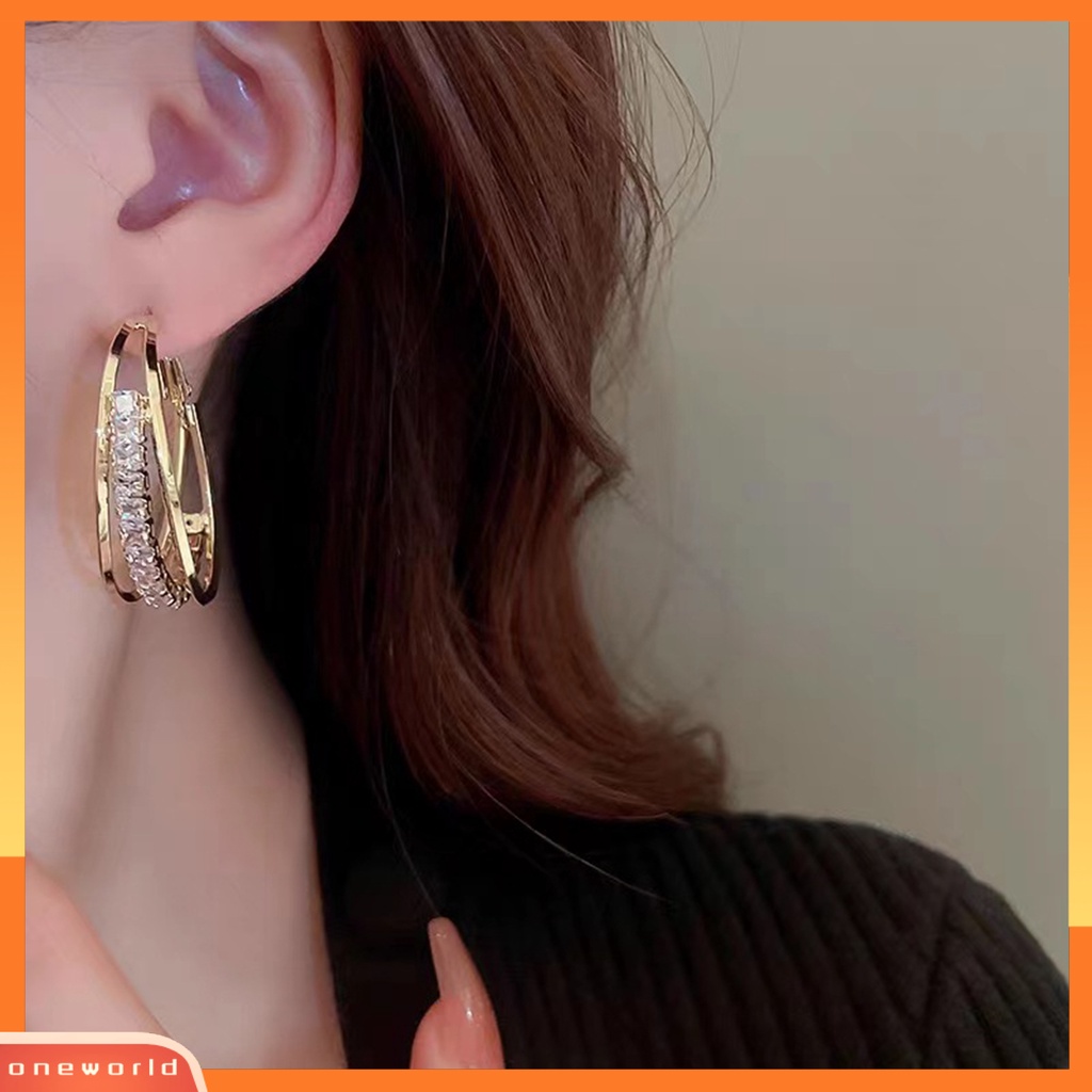 [EONE] 1pasang Anting Hoop Double-Layered Cubic Zirconia Geometris Berlebihan Kepribadian Berdandan Temperamen Berlapis Lingkaran Besar Anting Perhiasan Aksesoris