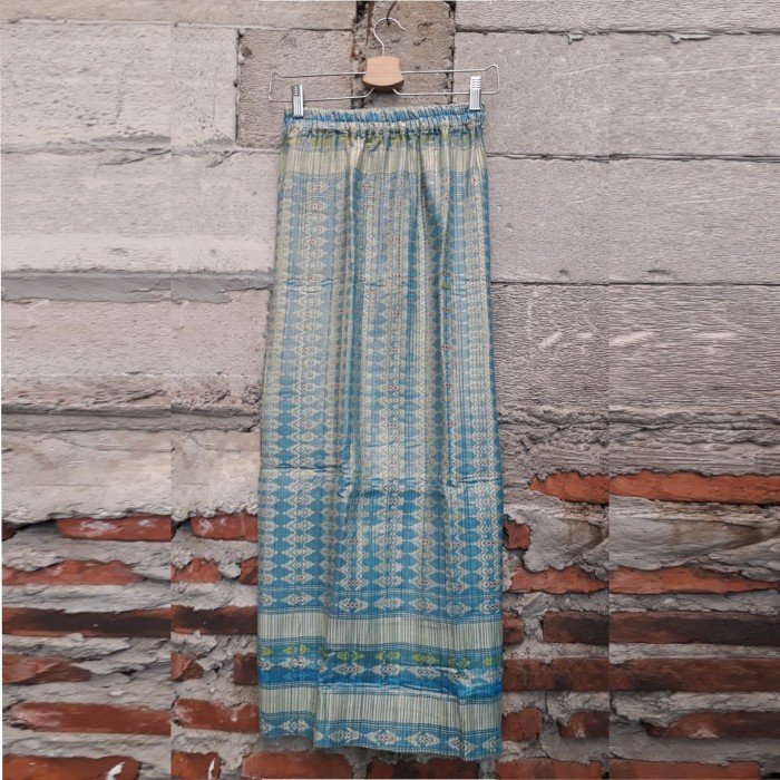 Thai Skirt / Rok Panjang Plisket Songket Thailand - Biru Muda