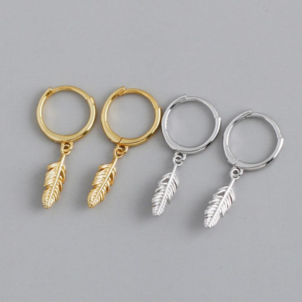 Lily 3pasang Anting Bulu Fashion Wanita Temperamen Sederhana