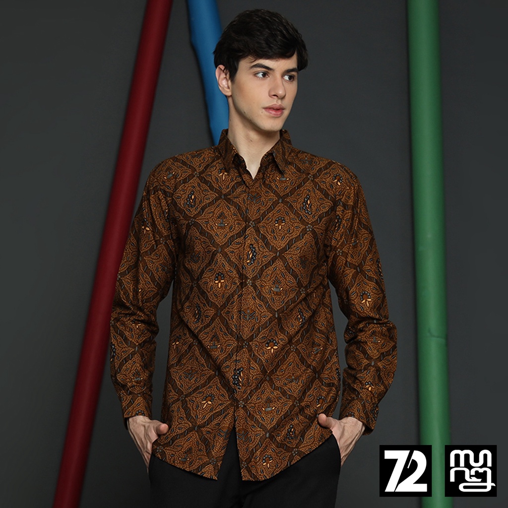 KEMEJA BATIK PRIA Premium Lengan Panjang Lawasan Jogja Solo Sogan Truntum Gurdo Coklat 723566 Cap 72 - Baju Kemeja Atasan Pakaian Setelan Batik Pria Cowok Laki Laki Remaja Keluarga Kantor Lengan Panjang Modern Slimfit Slim Fit Premium Kekinian