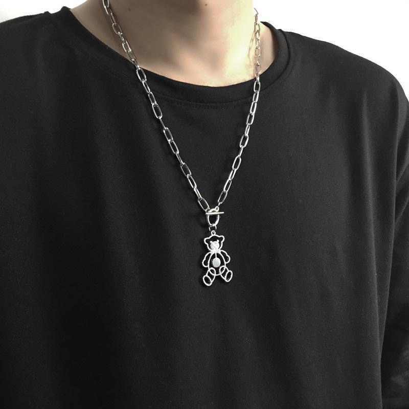 Hip Hop Retro Berongga Beruang Kalung Pasangan Disko Pria Wanita Liontin Korea ins Panjang Titanium Steel Necklace