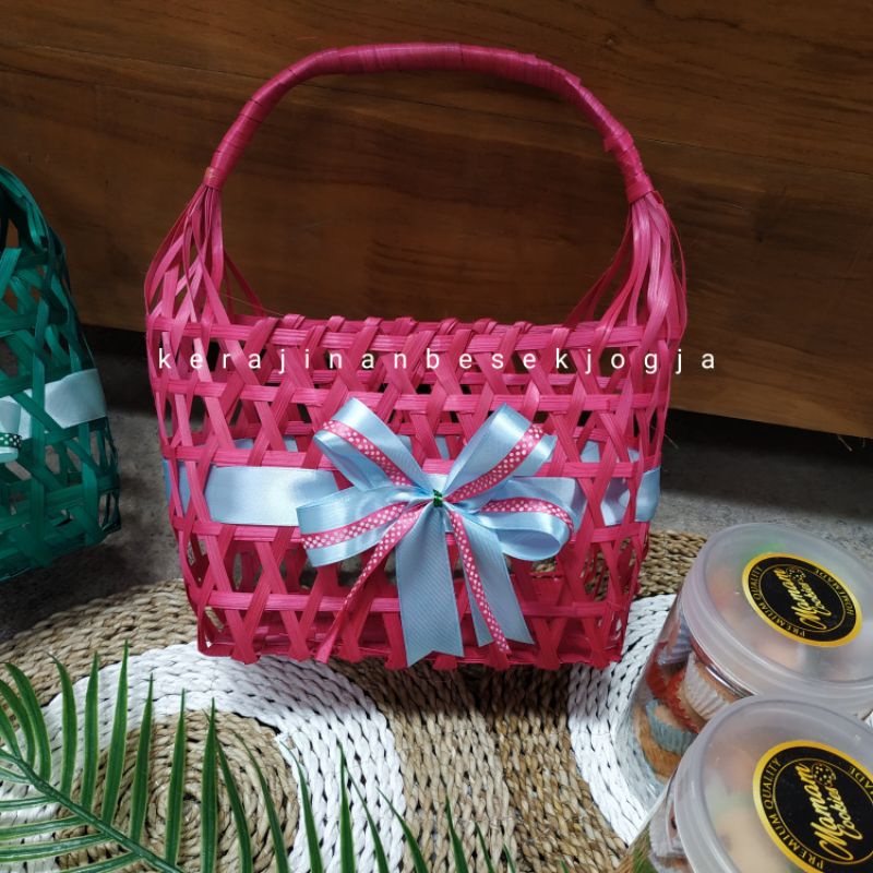

TAS BELANJA 20X10 PITA /tas kue kering/hampers lebaran/bingkisan cantik/bingkisan murah/hantaran/hampers/bridesmais