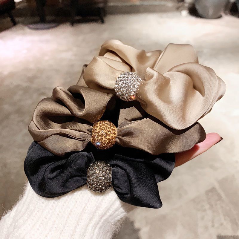 Aksesoris rambut wanita korean berlian cincin bola disko barang import dengan harga grosir bahan berkualitas import harga grosir bisa cod