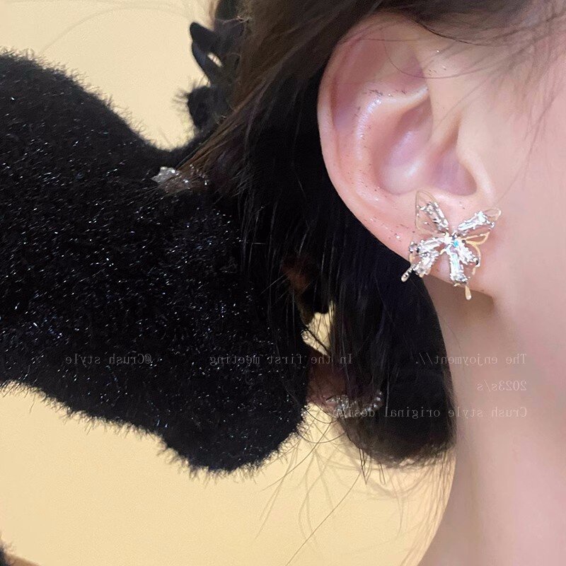 Anting Kupu-Kupu Fashion Zircon Alloy Untuk Wanita