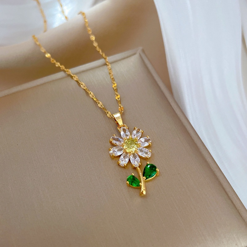 Indah Fashion Wanita Zirkon Bunga Liontin Emas Asli Kadar 375  Kalung Hadiah Pacar XL-23035