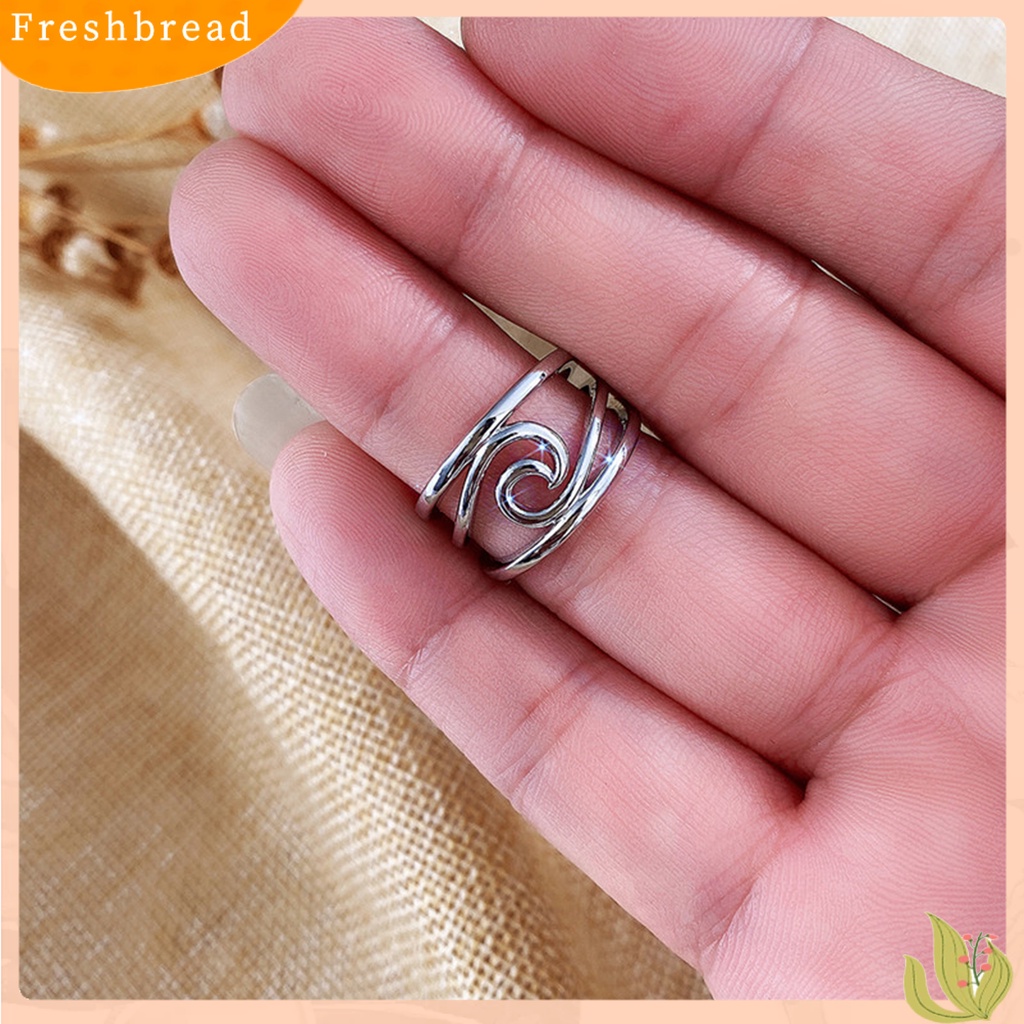 &lt; Freshbread &gt; Cincin Wanita Electroplating Cincin Jari Desain Gelombang Artistik Ringan Untuk Pesta