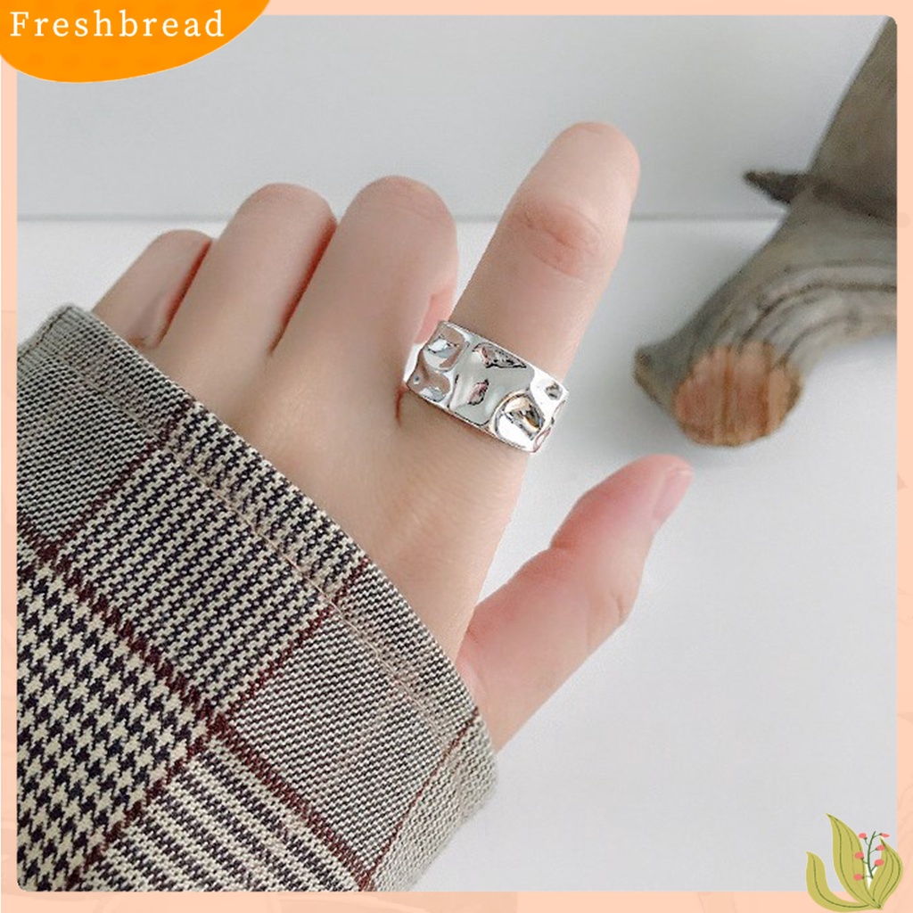 &lt; Freshbread &gt; Finger Band Adjustable Opening Personality Polishing Gaya Netral Dekorasi Warna Solid Wanita Tidak Teratur Bergelombang Terbuka Cincin Aksesoris Perhiasan