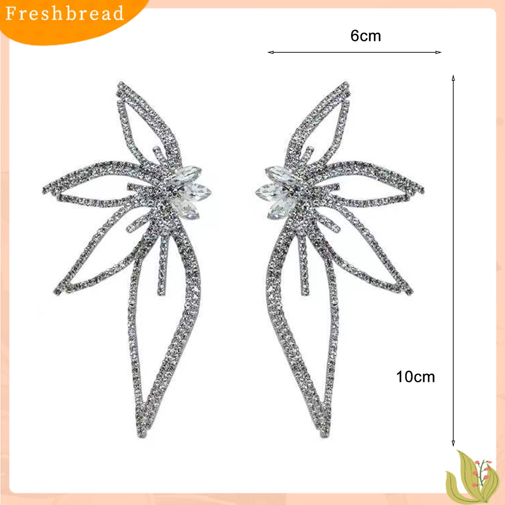 &lt; Freshbread &gt; 1pasang Berlian Imitasi Bersinar Tindik Stud Earrings Berlebihan Bentuk Bunga Lady Earrings Perhiasan Aksesoris