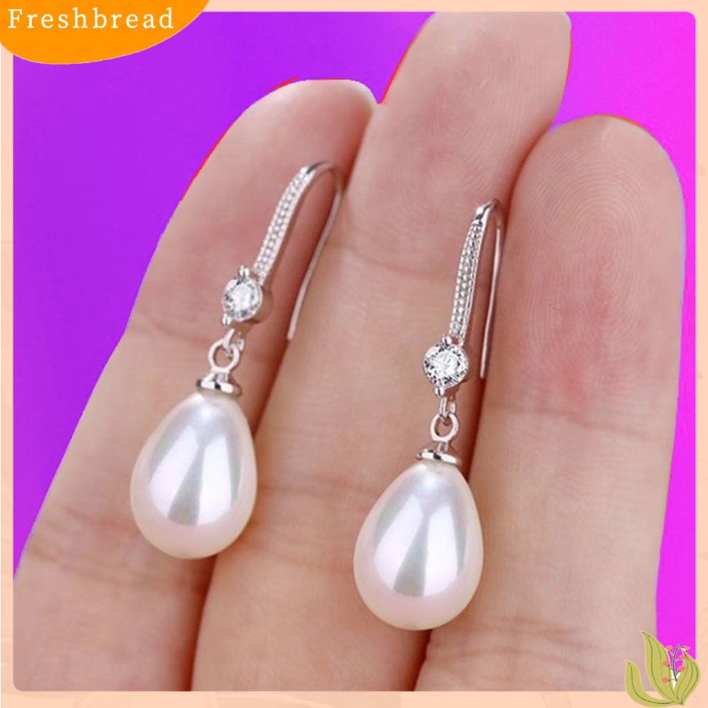 &lt; Freshbread &gt; 1pasang Anting Wanita Berbentuk Oval Perhiasan Mutiara Imitasi Berlian Imitasi Bersinar Anting Kait Untuk Prom