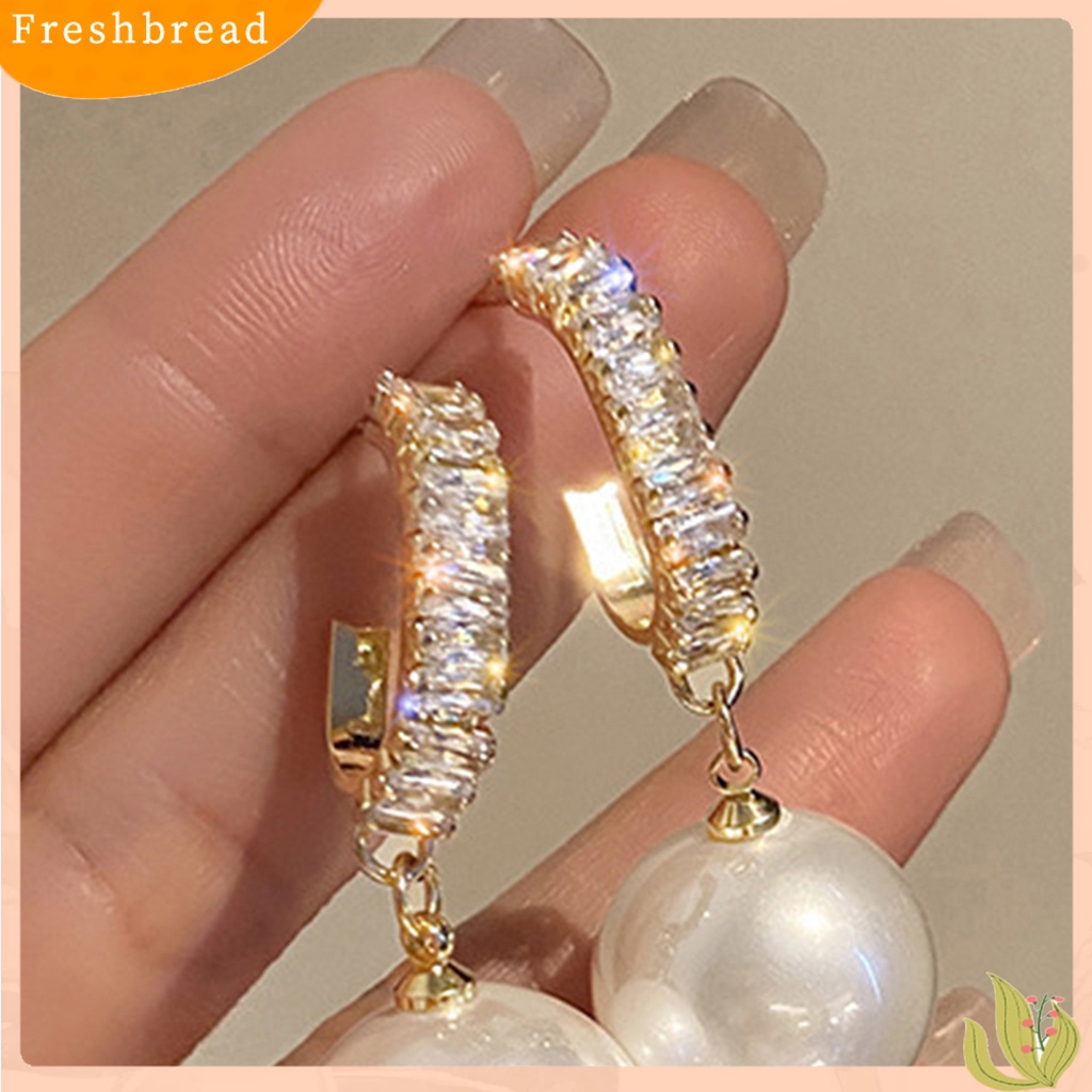 &lt; Freshbread &gt; 1pasang Anting Menjuntai Kubik Zirkon Tindik Fashion Korea Mutiara Imitasi Wanita Besar Liontin Menjuntai Earrings Untuk Pesta