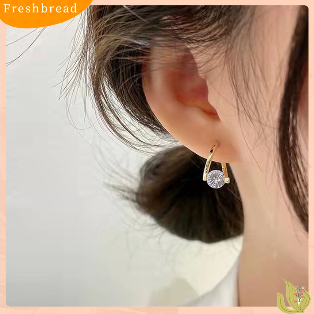 &lt; Freshbread &gt; 1pasang Wanita Anting Geometris Berlian Imitasi Perhiasan Berkilau Cubic zirconia Stud Earrings Hadiah Ulang Tahun