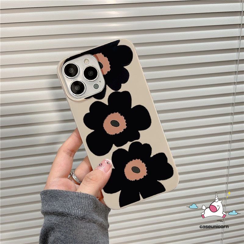 IPHONE Ins Fashion Gaya Korea Glossy Case Kompatibel Untuk Iphone11 13 14 12 Pro Max7 8 Plus XR X XS Max SE 2020 Sederhana Tiga Bunga Tahan Guncangan Kamera Perlindungan Tpu Lembut Penutup Belakang