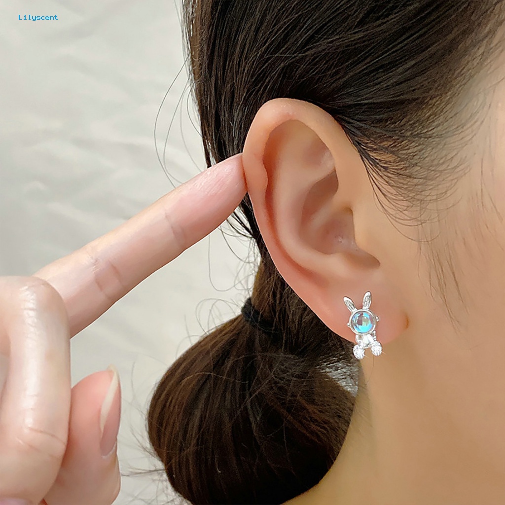 Lilyscent 1pasang Giwang Telinga Tembaga Perhiasan Aksesoris Berlian Imitasi Hias Kelinci Bunny Ear Studs Warna Silver