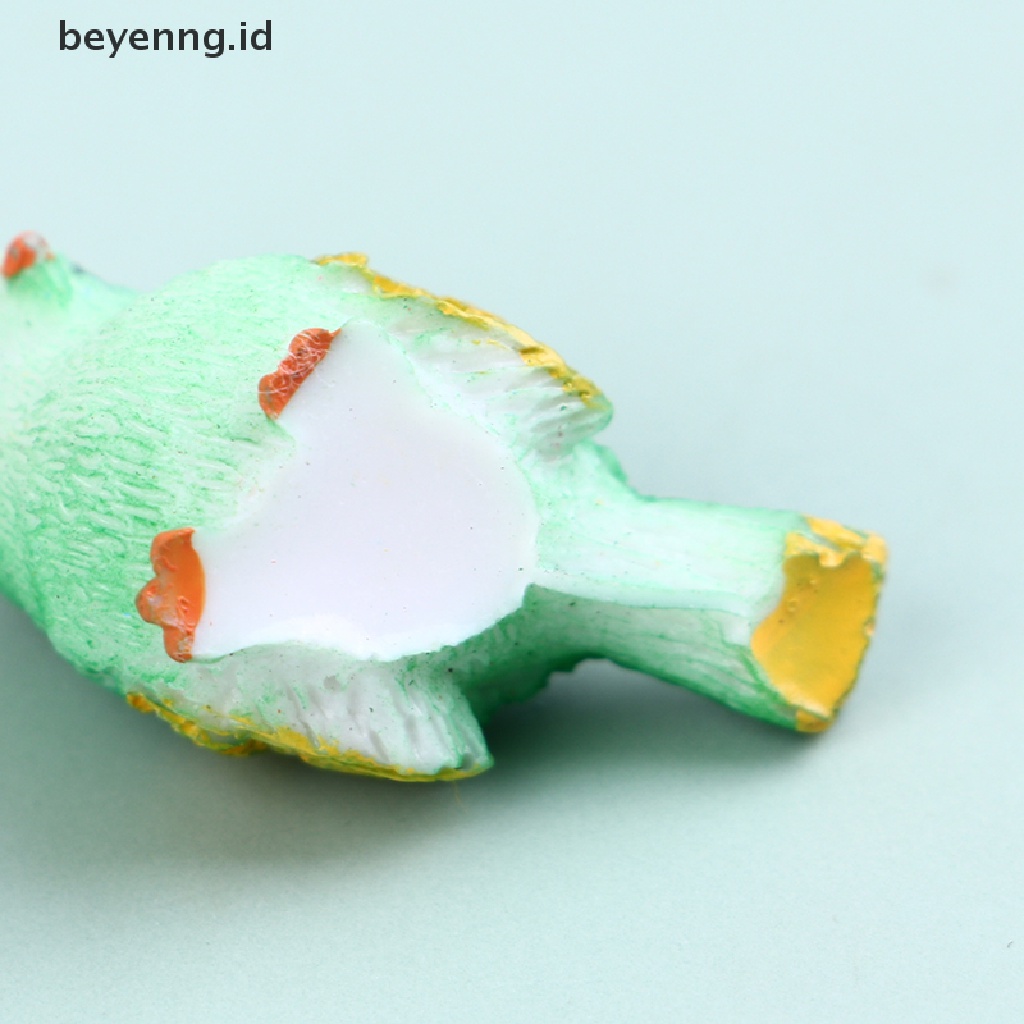 Beyen 4Pcs Kartun Colorful Fly Bird Sp Patung Kecil Miniatur Patung Ornamen ID