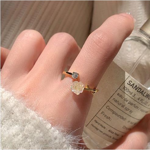 Bunga Mawar Korea Hoop Pesona Cincin Wanita Terbuka Tidak Teratur