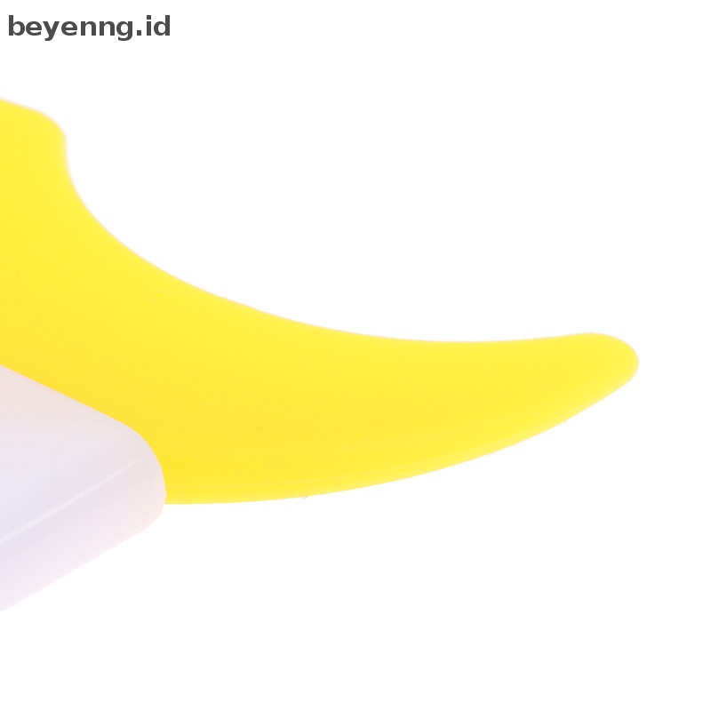 Beyen Pemula Eyeliner Model Stensil Guide Card Cetakan Eye Shadow Template Alat Makeup ID