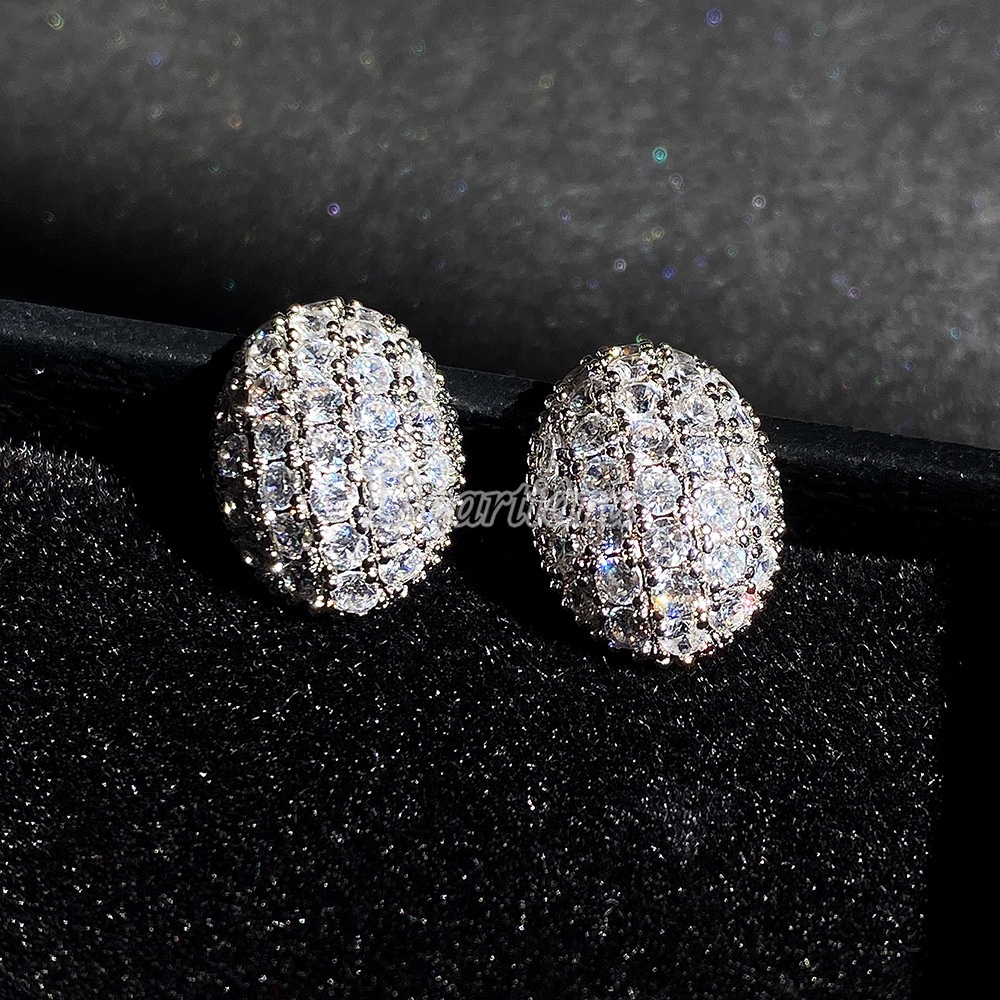 Anting Dan Giwang Bahan Tembaga Zircon Berlian Oval Hollow Modis Untuk Wanita