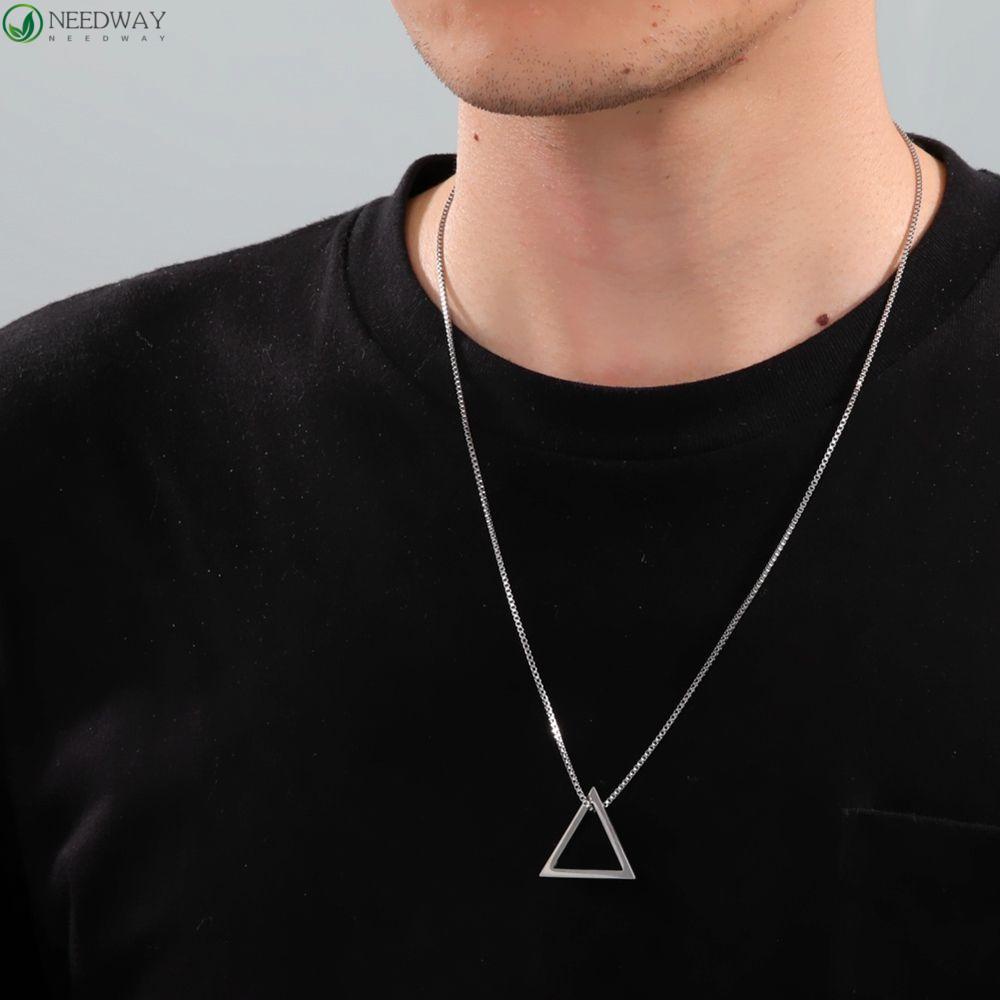 Needway Pria Kalung Teman Hadiah Kepribadian Pacar Hadiah Pria Sweater Rantai Pria Klavikula Rantai Baja Titanium Kalung