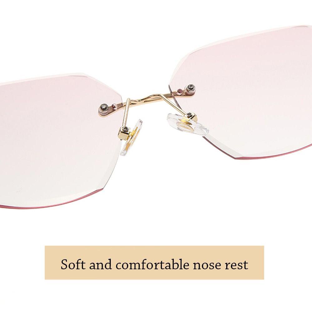 Lily Kacamata Baca Fashion Elegan Shiny Eye Protection Ultra Light Frame