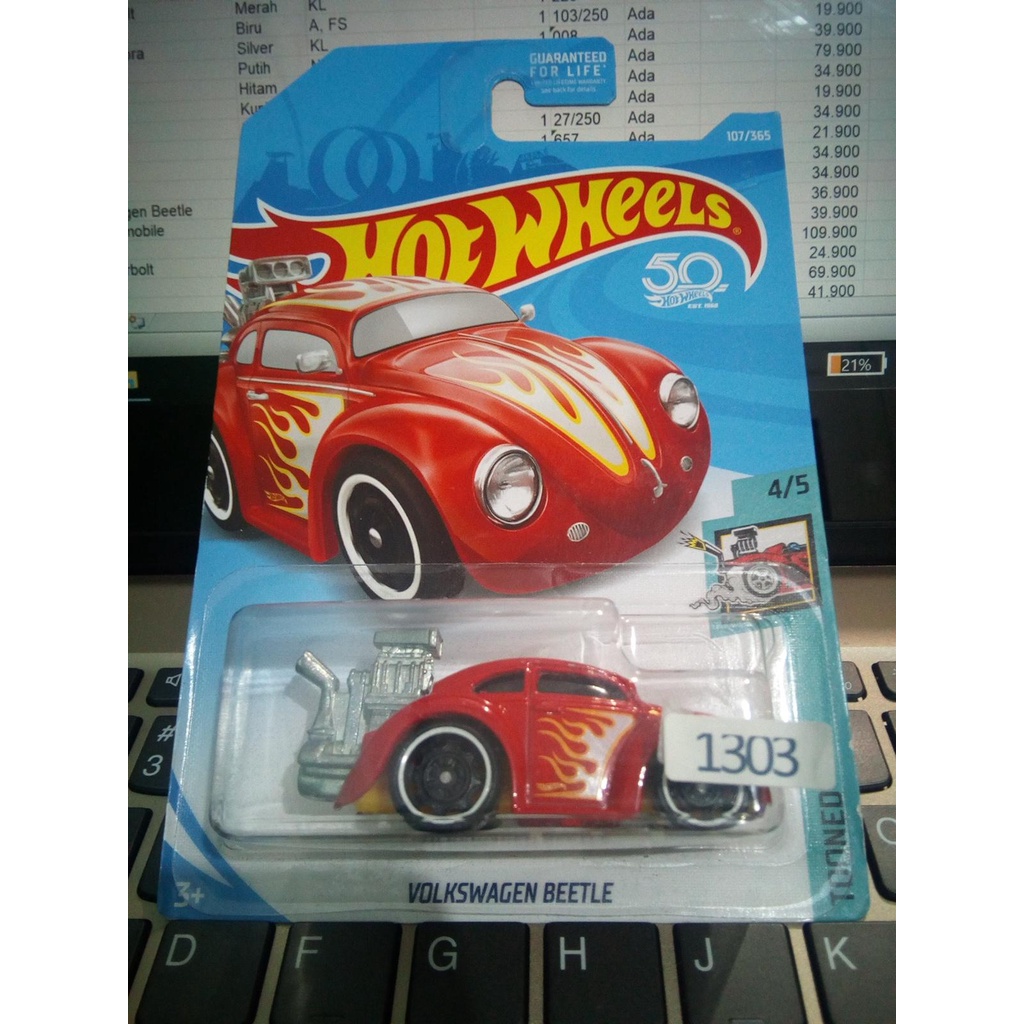 Hot Wheels - Volkswagen Beetle Red Tooned