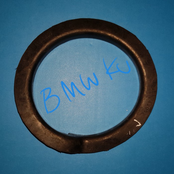 Karet Tatakan Per Depan Atas BMW E30 E36 E34 31331128523 -OA67