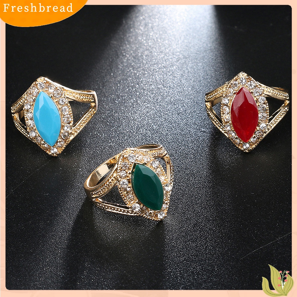 &lt; Freshbread &gt; Vintage Royal Crown Hollow Waterdrop Berlian Imitasi Jari Cincin Pesta Wanita Perhiasan