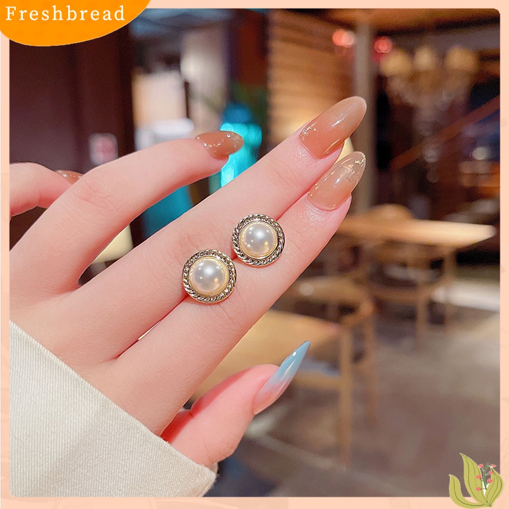 &lt; Freshbread &gt; 1pasang Wanita Ear Studs Bunga Berlian Imitasi Perhiasan Bersinar Hati Studs Earrings Untuk Pakaian Sehari-Hari