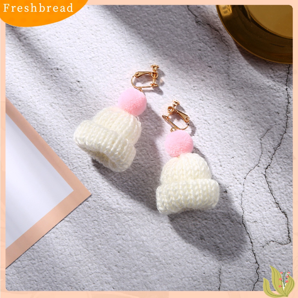 &lt; Freshbread &gt; Wanita Manis Pompom Topi Kupluk Menjuntai Klip Kait Anting Hadiah Perhiasan Natal