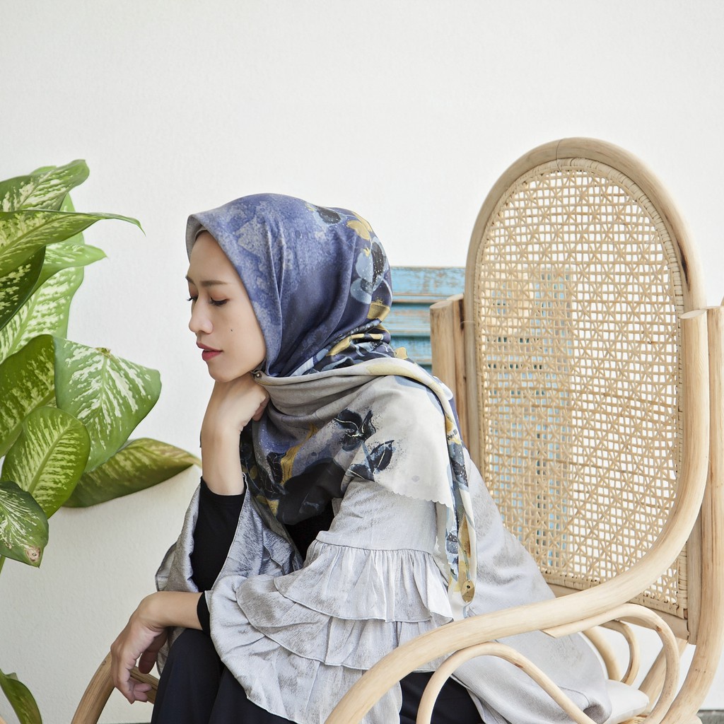 NATASHA - ELANA Hijab Segi Empat Voal