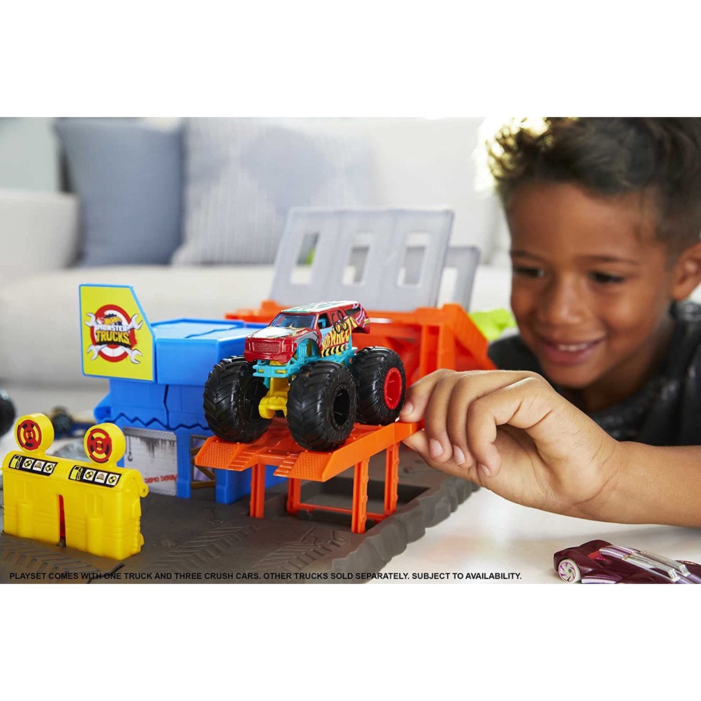 Hot Wheels Monster Trucks Track Blast Station Play Set