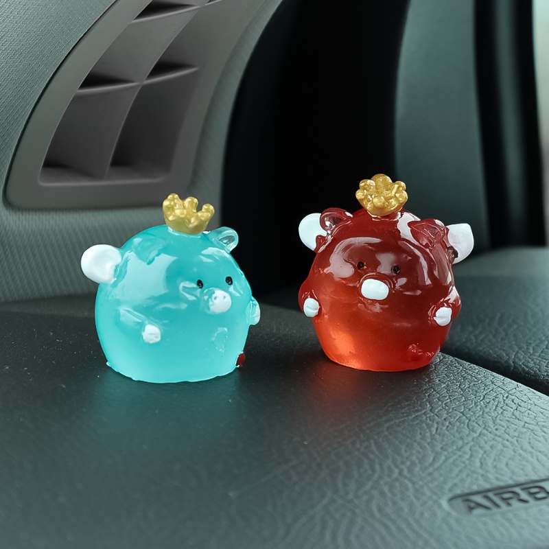 Fluorescence Mini Dekorasi Bonsai Pemandangan Babi/Piglet Resin Ornamen Bercahaya Dashboard Mobil Mainan Boneka Kartun Babi Miniatur Kerajinan Tangan